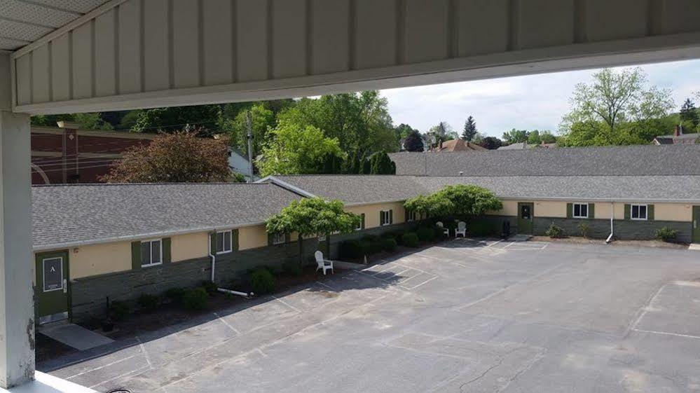 Canyon Motel Wellsboro Eksteriør bilde